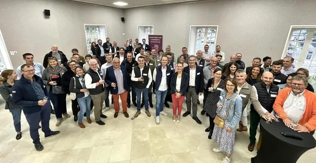photo  une partie des invités de la soirée interclubs d’entreprises organisée, jeudi 12 septembre 2024, salle théophile-plé, à sablé-sur-sarthe.  &copy;  ouest-france 