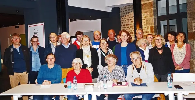 photo  presque tous les membres étaient présents à l’assemblée générale, présidée par denis boullé, à droit, au premier rang.  &copy;  ouest-france 