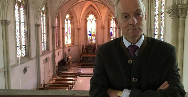 photo  patrice biget, dans la chapelle du couvent de la sainte-famille.  &copy;  ouest-france 