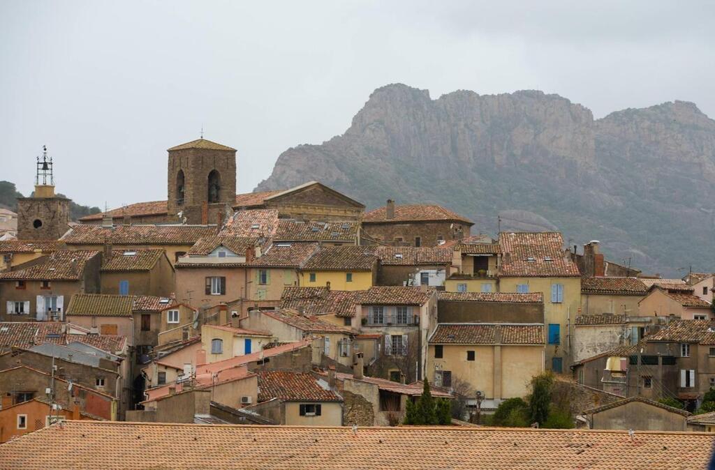 Dupont De Ligonnès : Il Y Avait « Des Gendarmes Partout », Témoigne Un ...