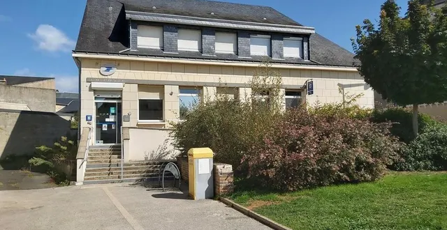 photo  le bureau de poste de montval-sur-loir accueillera 19 sessions par semaine.  &copy;  le maine libre 