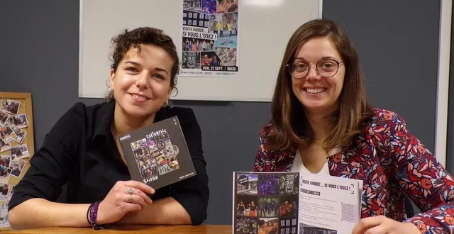 photo  de gauche à droite : lisa hersant et pauline cappoen présentent la saison culturelle du centre rabelais et ses nouveautés.  &copy;  le maine libre 