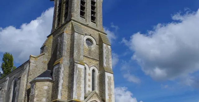 photo  l’église, bâtie au xixe, abrite notamment des décors peints, l’œuvre d’arsène-marie lefeuvre.  &copy;  le maine libre 
