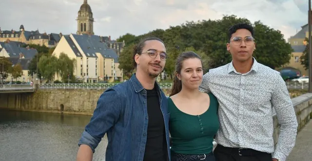 photo  jesús gabriel, lina chaudemanche et julio lópez sont bénévoles au sein de l’association esn le mans.  &copy;  ouest-france 