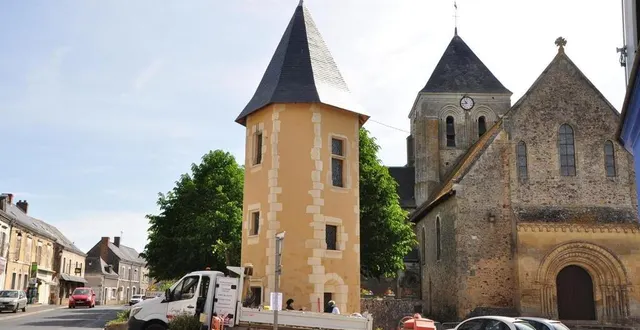 photo  à bazouges, des visites de la tour du pilori et de l’église saint-aubin seront proposées par l’association cœur de bourgs samedi et dimanche de 14 heures à 18 heures.  &copy;  archives le maine libre 