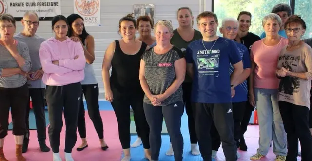 photo  martine prodhomme et boris gesbert (au centre), accompagnés des adhérents.  &copy;  ouest-france 