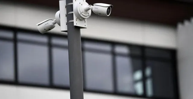 photo  le conseil municipal de brûlon a voté favorablement à l’installation de caméras de vidéoprotection dans des endroits « sensibles » du village. photo d’illustration.  &copy;  fred tanneau / archives afp 