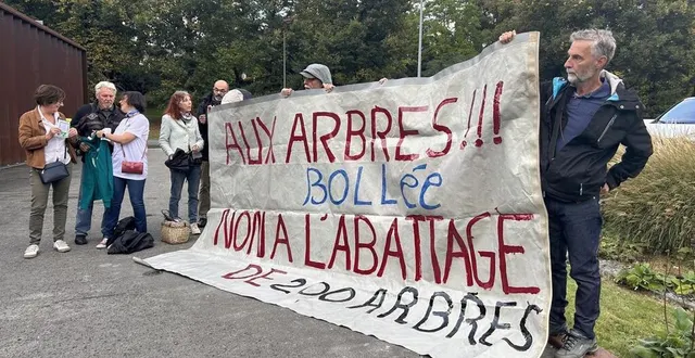 photo  les opposants au projet chronolignes de l’avenue bollée, au mans (sarthe), ont de nouveau exprimé leur mécontentement ce lundi 23 septembre 2024.  &copy;  ouest-france 