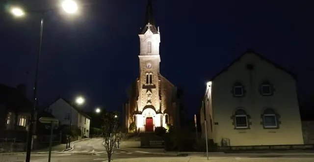photo  damigny, place de l’église  &copy;  archives ouest-france 