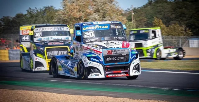 photo  lors de l’édition 2023 des 24 heures camions, sur le circuit bugatti du mans.  &copy;  dominique breugnot photographer 
