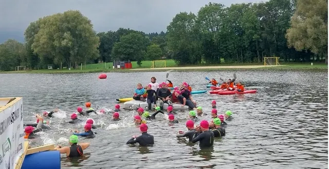 photo  lors du départ du 3 000 m ou en relais 4 fois 750 m.  &copy;  ouest-france 