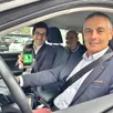 photo daniel chevalier, le président du pays sabolien, hugo brahmi, responsable partenariat avec les collectivités pour blablacar daily, et jean-louis lemaître, conseiller communautaire délégué à la mobilité, font la promotion du covoiturage.