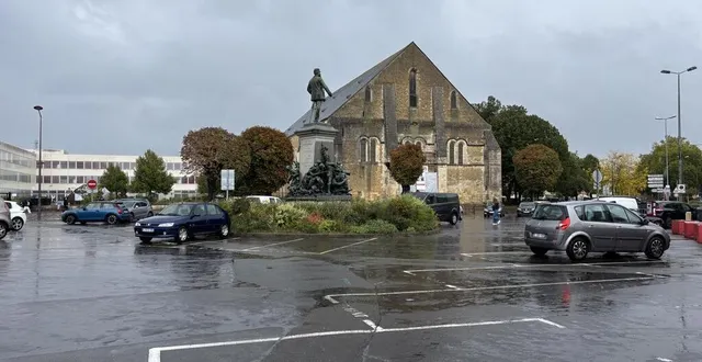 photo  la place washington, au mans, s’apprête à entrer dans une phase de travaux qui ne se terminera qu’à la fin de l’année 2025.  &copy;  ouest-france 