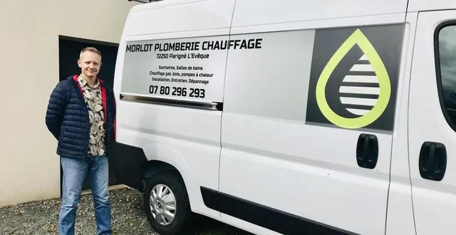 photo  jérôme morlot vient de s’installer comme artisan plombier-chauffagiste.  &copy;  ouest-france 
