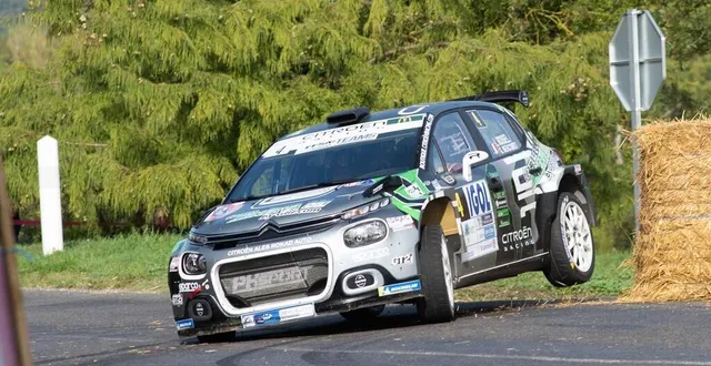 photo  léo rossel / mercoiret (citroën c3 r2) est en tête du championnat de france.  &copy;  le maine libre 