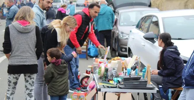photo  les affaires sont déroulées dans la bonne humeur.  &copy;  maine libre 