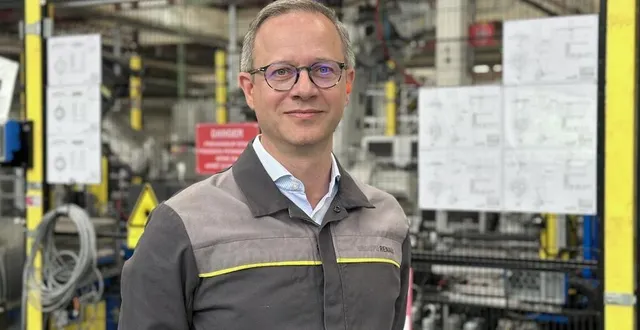 photo  jean-luc bois est le nouveau directeur de l’usine renault du mans.  &copy;  le maine libre 