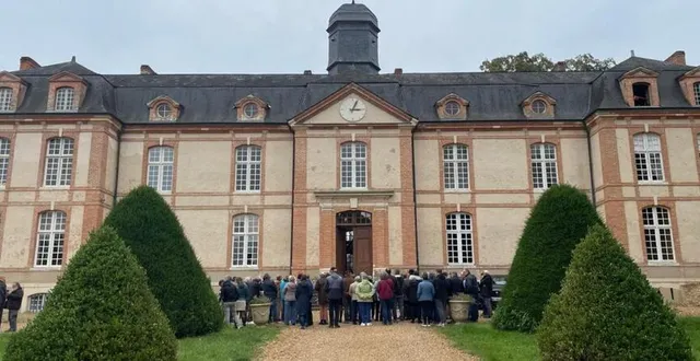photo  le château de lauresse a attiré du monde dimanche.  &copy;  le maine libre 