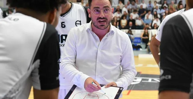 photo  bastien demeuré, assistant devenu coach.  &copy;  archives jocelyne régent 