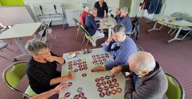photo  jouer, c’est aussi apprendre à mieux connaître les autres.  &copy;  ouest-france 