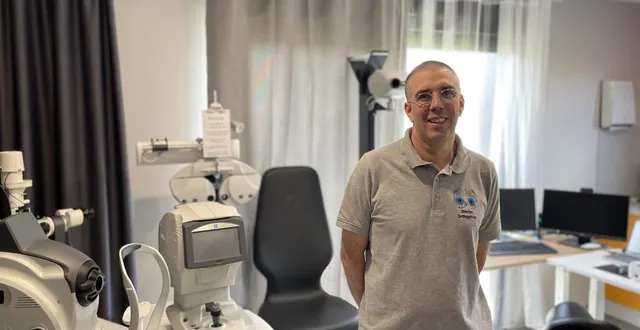 photo  dimitri guimond, orthoptiste, vient de s’installer au pôle de santé de saint-georges-des-groseillers, dans l’orne.  &copy;  ouest-france 