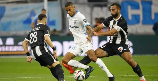 photo  abdelli et el melali ont bien négocié leur déplacement à marseille.  &copy;  photopqr/la provence/maxppp 