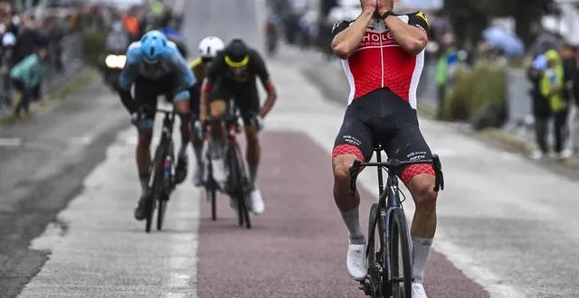 photo  licencié à l’uc cholet 49, anatole leboucher a remporté la plus belle victoire de sa jeune carrière sur paris-connerré ce dimanche 6 octobre 2024.  &copy;  le maine libre - denis lambert 
