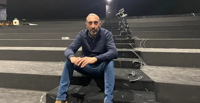 photo  laurent barriquault, directeur du méga cgr entreprend de grands travaux.  &copy;  photo : le maine libre 