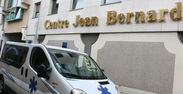 photo  l’ancien centre jean-bernard, plateau technique rattaché à la clinique victor-hugo, rue beauverger, est bâti sur des poteaux-poutres. structure rare, qui faciliterait la transformation du bâtiment.  &copy;  archives ouest-france 