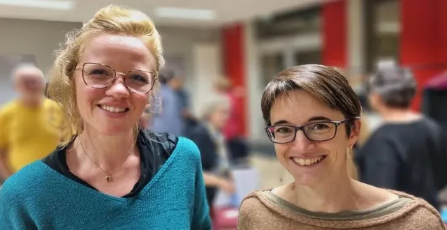 photo  nathalie tomczyk, cheffe de chœur de la chorale neuvil’idylle, et gwenaëlle lucas, cheffe de chœur de la chorale voc’allonnes, proposent un concert dimanche.  &copy;  ouest-france 