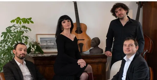 photo  françois collet à la guitare ; marion thomas au chant ; brian ruellan à la trompette et grégoire brun à la contrebasse.  &copy;  ouest-france 