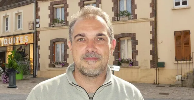 photo  thibault gorisse propose de décortiquer l’histoire et les mystères de l’intelligence artificielle.  &copy;  ouest-france 