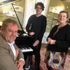 photo  yann giraud et philippe neau, musiciens, et évelyne simon, plasticienne, proposent une expérience sensorielle délicate, invitant à déambuler dans un paysage sonore et visuel. 