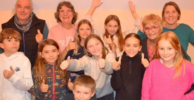 photo  la joyeuse troupe est encadrée par jean-jacques cary, marylineboulidard, véronique gouygou et cécile chavinier.  &copy;  le maine libre 