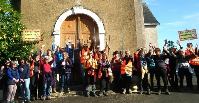 photo  des randonneurs motivés et solidaires.  &copy;  randonneurs du pays de sillé 