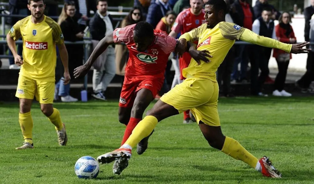 Football. Coupe de France (5e tour) Dinan Léhon poussé dans ses