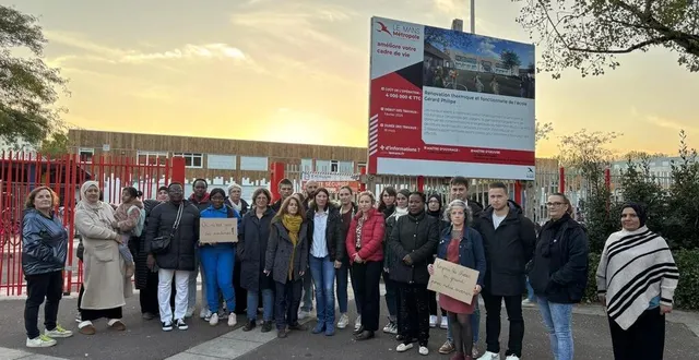 photo  à l’école gérard-philipe, au mans, parents d’élèves et enseignants regrettent le manque de « concertation » avec la municipalité concernant les travaux de rénovation.  &copy;  ouest-france 