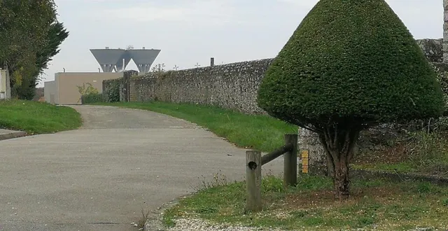 photo  la piste cyclable de la sente du may s’étirera sur 700 m.  &copy;  ouest-france 
