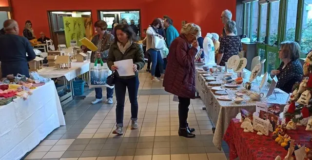 photo  outre des légumes et des produits consommables, des objets plus durables sont à découvrir et à vendre à la journée portes ouvertes du club amitiés loisirs.  &copy;  ouest-france 