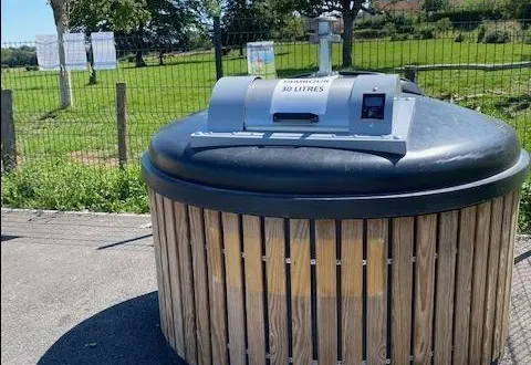 photo  des conteneurs d’ordures ménagères semi-enterrés avec système de badges ont été installés, comme ici à montgaudry.  &copy;  ouest-france 