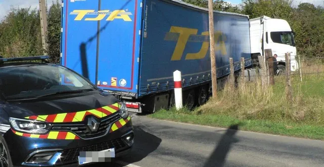 photo  la route était rouverte à la circulation en fin de journée.  &copy;  ouest-france 