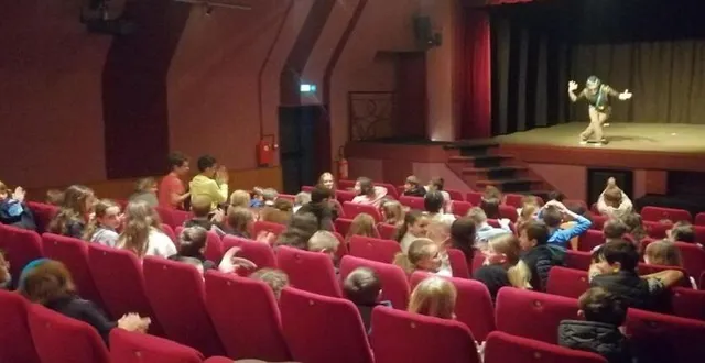 photo  hermès globe trottineur était à saint-georges-sur-loire.  &copy;  co 