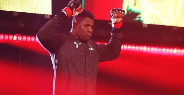 photo francis ngannou a fait un retour triomphal contre renan ferreira. © photo : getty images via afp