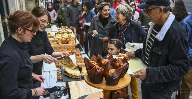 photo  le mans, dimanche 20 octobre 2024. fin de matinée, les choses sérieuses commencent. tout ce qu’il faut pour cet inédit brunch du centre-ville.  &copy;  le maine libre-denis lambert 