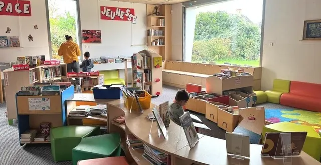 photo  le local de bibliothèque de feneu installée depuis trois dans le bâtiment de la farandole.  &copy;  ouest-france 