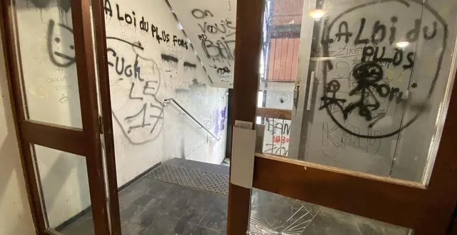 photo  les murs des espaces communs sont recouverts de tags.  &copy;  ouest-france 