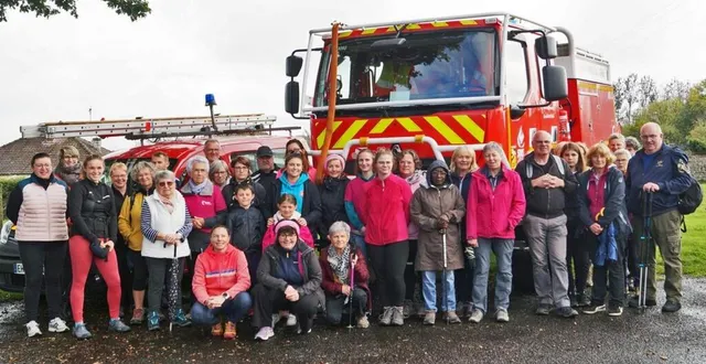 photo  il fallait être bien chaussé pour affronter les chemins de campagne samedi.  &copy;  ouest-france 