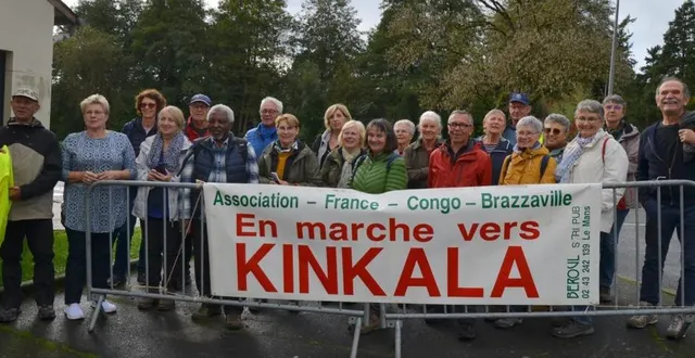 photo  les marcheurs répondaient à l’invitation de l’association « france-congo brazzaville ».  &copy;  le maine libre 