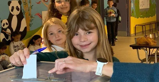 photo  les élèves de l’école paul-cézanne ont voté pour leurs candidats au cmj.  &copy;  le maine libre 