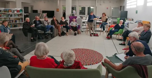 photo  la place du village du centre culturel simone-signoret semble tout indiqué pour recueillir la mémoire des mulsannais.  &copy;  ouest-france 